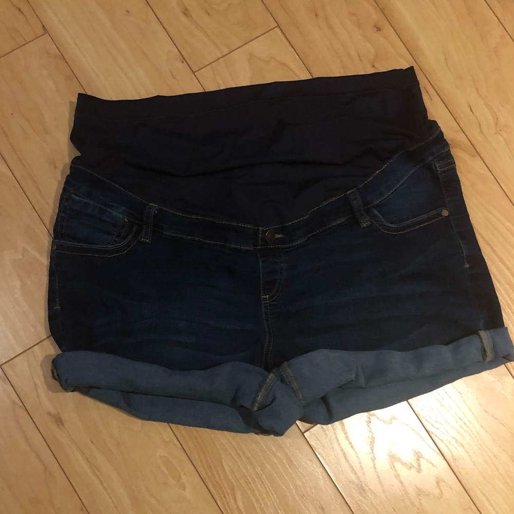 Thyme maternity denim shorts